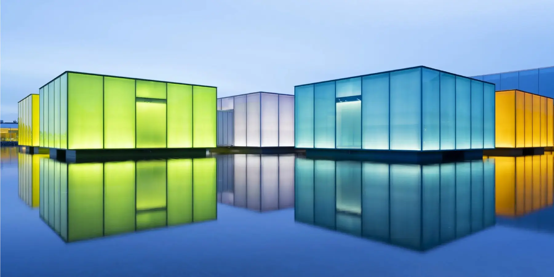 四國伊予灘列車．深度美術館典藏6日